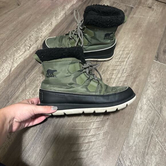 Sorel Explorer Carnival Hiker Boot Olive Green 8 - Picture 3 of 7
